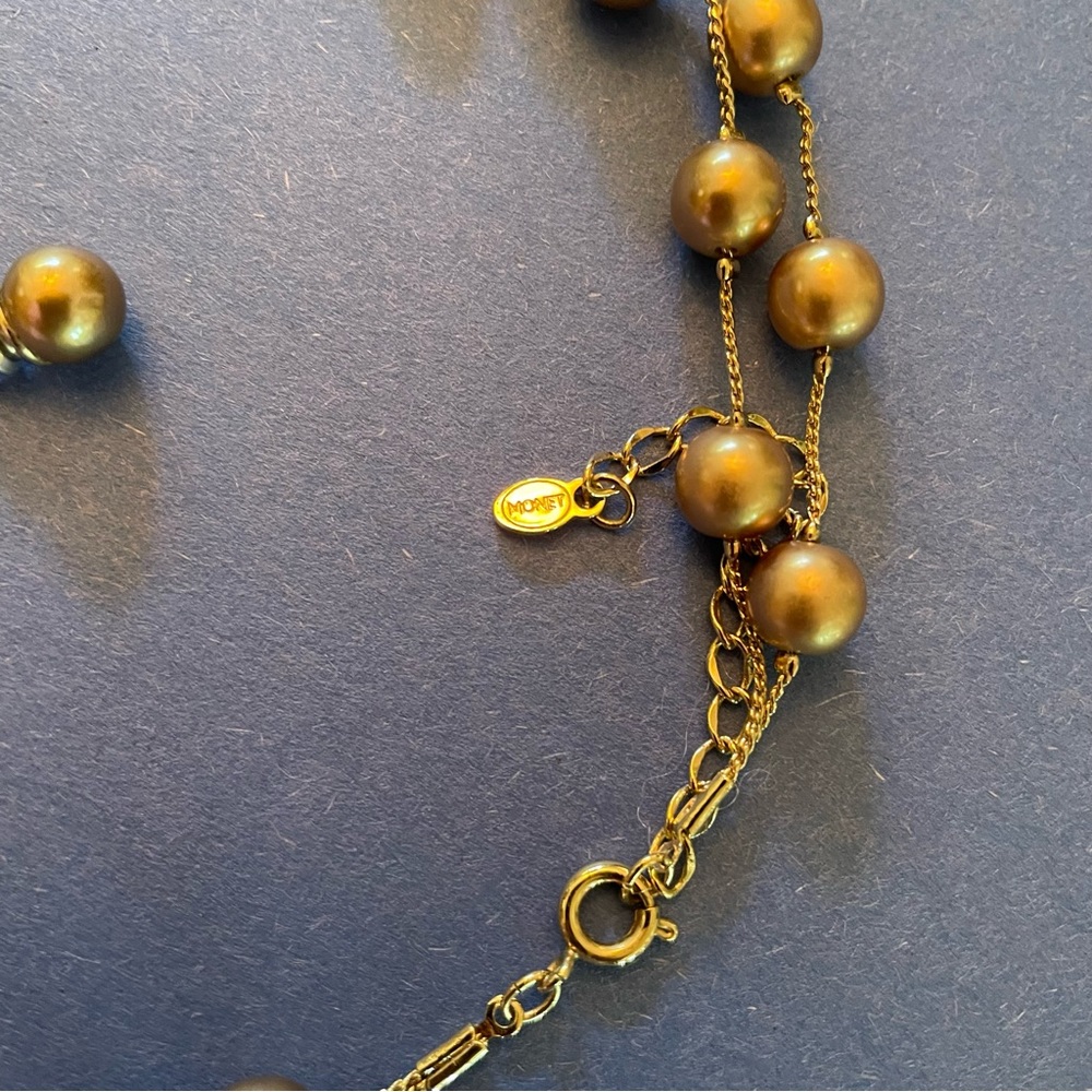 MONET PEARL DOUBLE STRAND NECKLACE W/MATCHING PEARL STUD EARRINGS - Picture 3 of 8